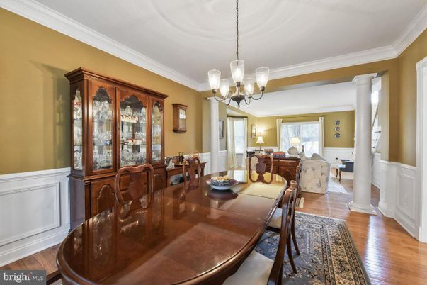 Chandelier, Dining room, Interior, Living room, Wood Texture Flooring