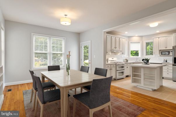Dining room, Interior, Kitchen, Recessed Lighting, Wood Texture Flooring