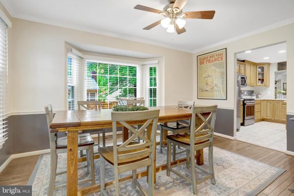 Dining room, Interior, Kitchen, Recessed Lighting, Wood Texture Flooring