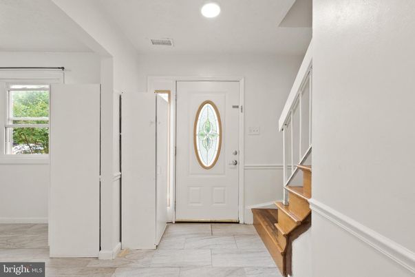 Interior, Marble, Recessed Lighting