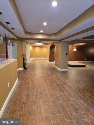 Interior, Pendant Lights, Recessed Lighting, Wood Texture Flooring