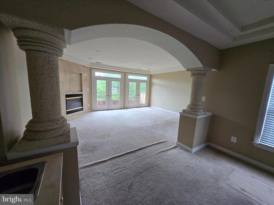 Empty room, Fireplace, Interior