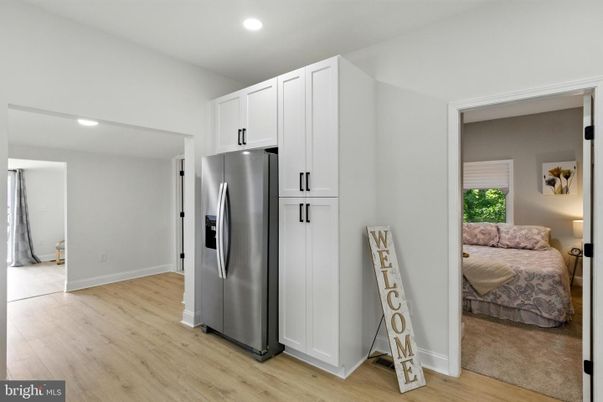 Bedroom, Interior, Kitchen, Recessed Lighting, Stainless Steel Appliances, Wood Texture Flooring