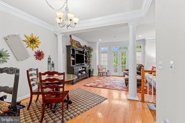 Chandelier, Dining room, Interior, Living room, Recessed Lighting, Wood Texture Flooring