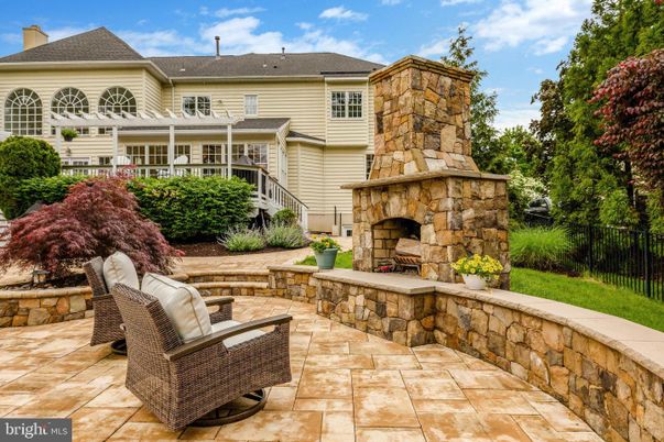 Exterior, Fireplace