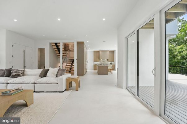 Dining room, Interior, Kitchen, Living room, Recessed Lighting