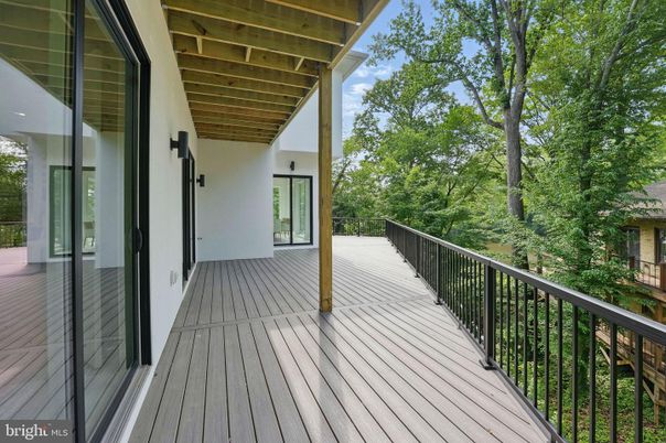 Exterior, Wood Texture Flooring