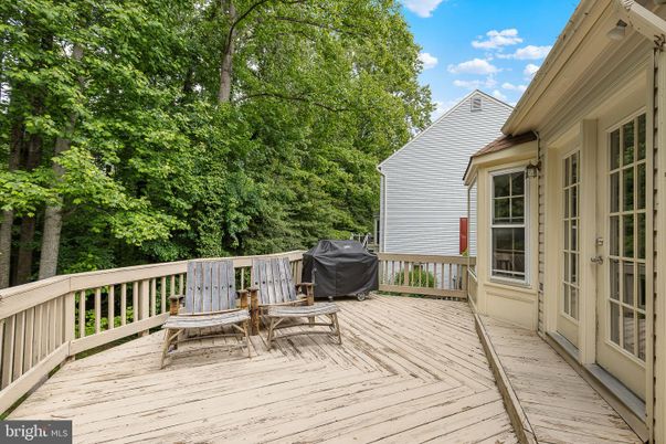 Exterior, Wood Texture Flooring