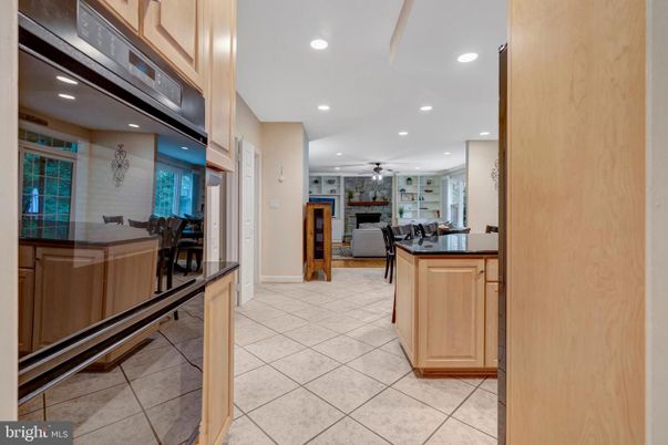 Dining room, Fireplace, Interior, Recessed Lighting