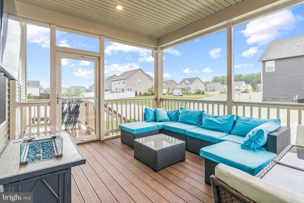 Exterior, Wood Texture Flooring