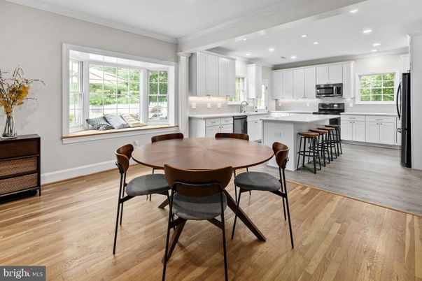 Dining room, Interior, Kitchen, Recessed Lighting, Stainless Steel Appliances, Wood Texture Flooring