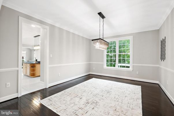 Chandelier, Empty room, Interior, Pendant Lights, Wood Texture Flooring
