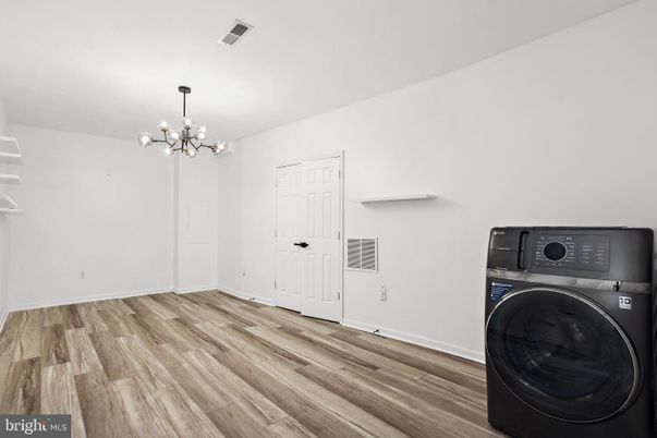Interior, Pendant Lights, Washer, Wood Texture Flooring