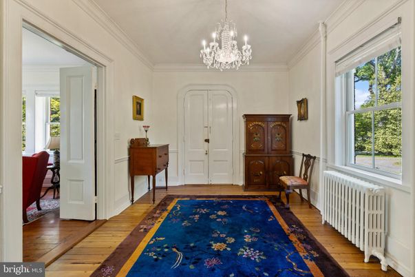 Chandelier, Interior, Wood Texture Flooring