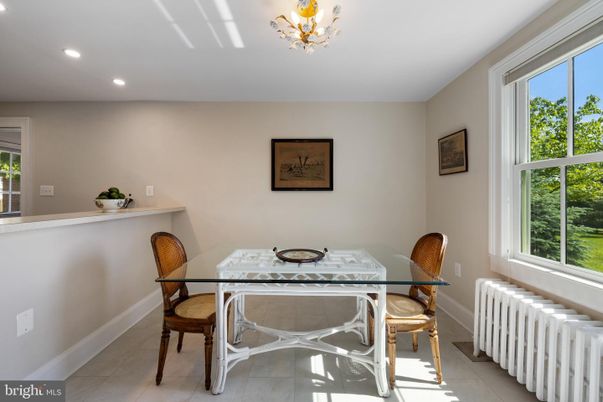 Dining room, Interior, Recessed Lighting