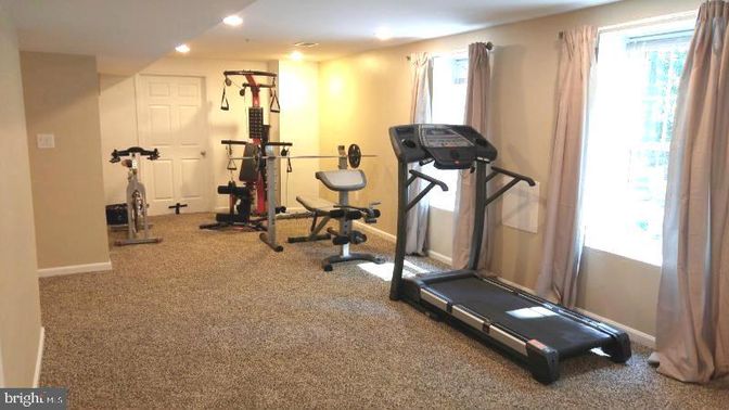 Fitness Equipment, Interior, Recessed Lighting