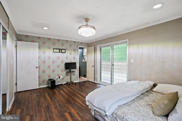Bedroom, Chandelier, Interior, Recessed Lighting, Wood Texture Flooring
