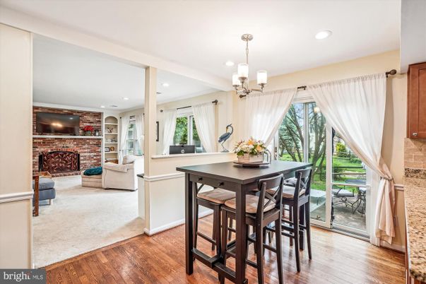 Chandelier, Dining room, Fireplace, Interior, Recessed Lighting, Wood Texture Flooring