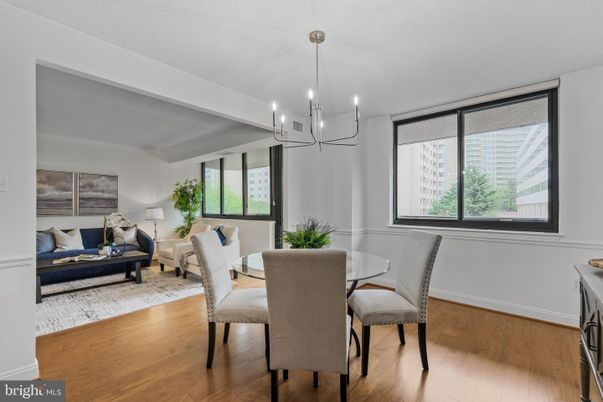 Chandelier, Dining room, Interior, Living room, Wood Texture Flooring
