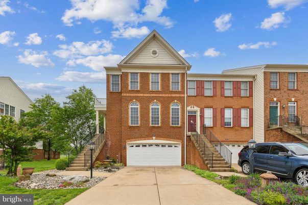 Attached, Exterior, Facade, Brick Facade, Rowhouse
