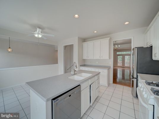Interior, Kitchen, Pendant Lights, Recessed Lighting