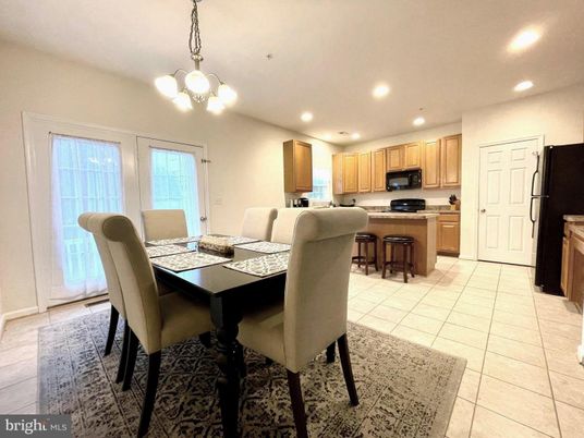 Dining room, Interior, Kitchen, Pendant Lights, Recessed Lighting