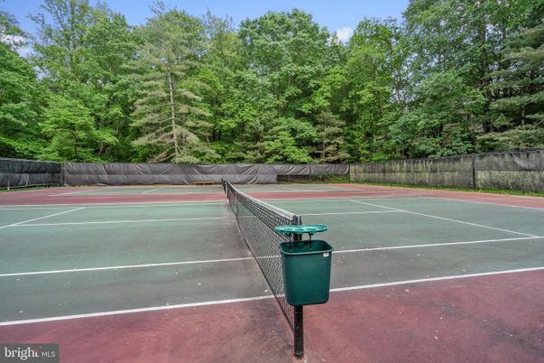 Exterior, Tennis Courts