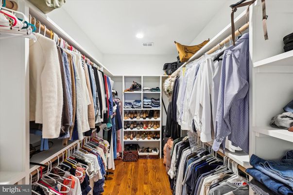 Interior, Recessed Lighting, Walk-in Closets, Wood Texture Flooring