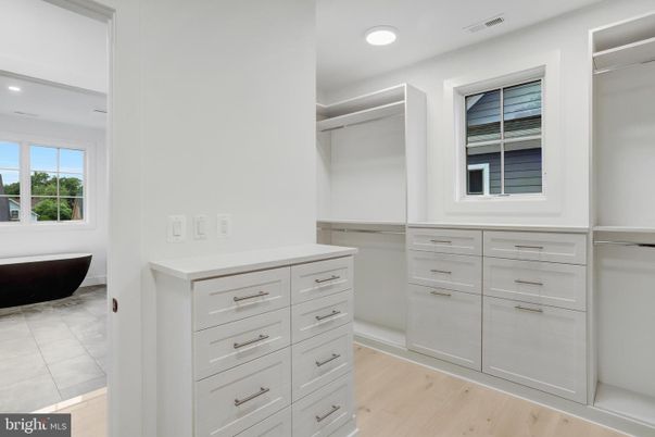 Interior, Recessed Lighting, Walk-in Closets, Wood Texture Flooring