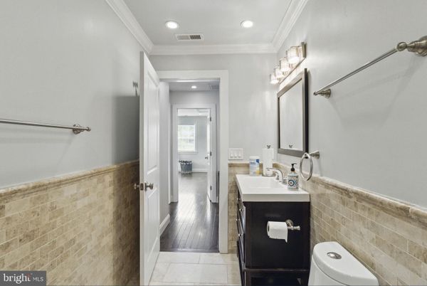 Bathroom, Interior, Recessed Lighting, Wood Texture Flooring
