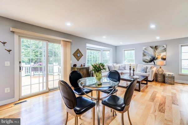 Dining room, Interior, Living room, Recessed Lighting, Wood Texture Flooring