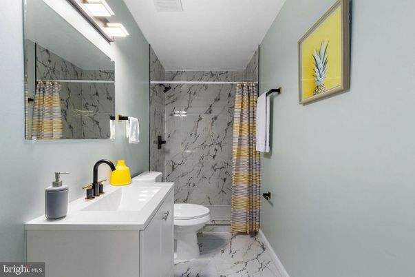 Bathroom, Interior, Marble, Marble Walls