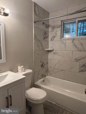 Bathroom, Interior, Marble Walls