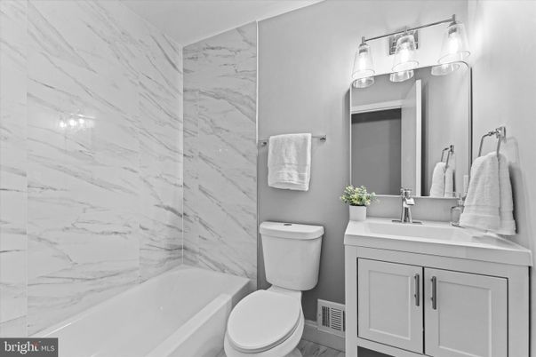 Bathroom, Interior, Marble Walls