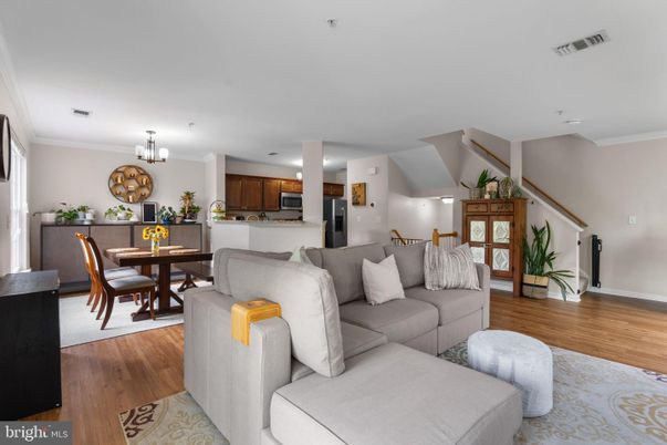Chandelier, Dining room, Interior, Kitchen, Living room, Recessed Lighting, Wood Texture Flooring