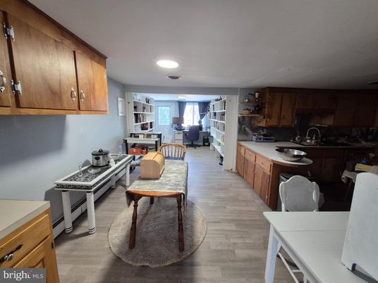 Dining room, Interior, Kitchen, Recessed Lighting, Wood Texture Flooring