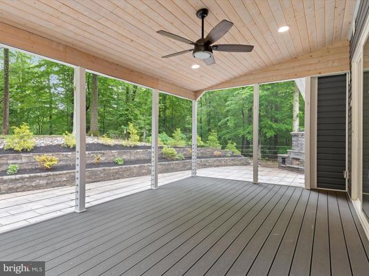 Interior, Recessed Lighting, Sun Room, Wooden Ceilings, Wood Texture Flooring