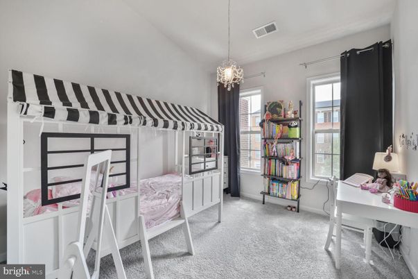 Bedroom, Chandelier, Interior, Pendant Lights