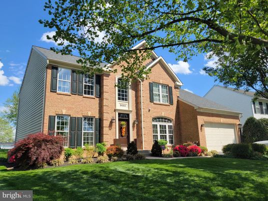 Attached, Exterior, Facade, Brick Facade, Brick Traditional