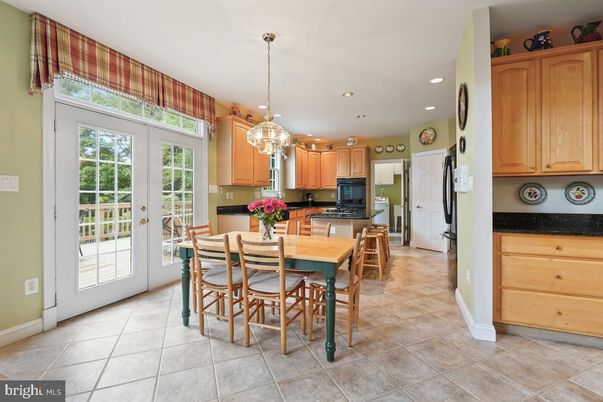Dining room, Interior, Kitchen, Pendant Lights, Recessed Lighting