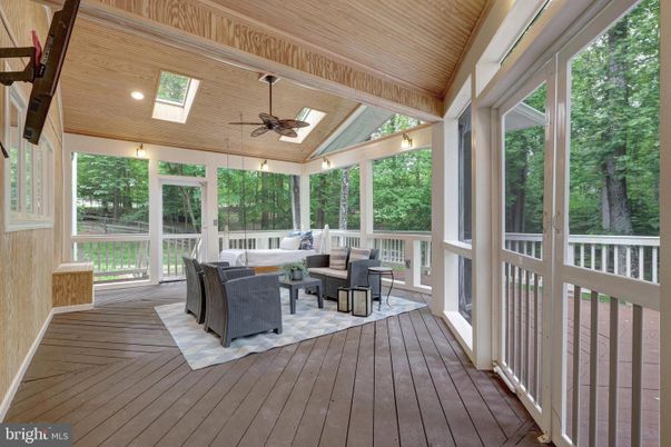 Interior, Living room, Recessed Lighting, Sun Room, Wooden Ceilings, Wood Texture Flooring