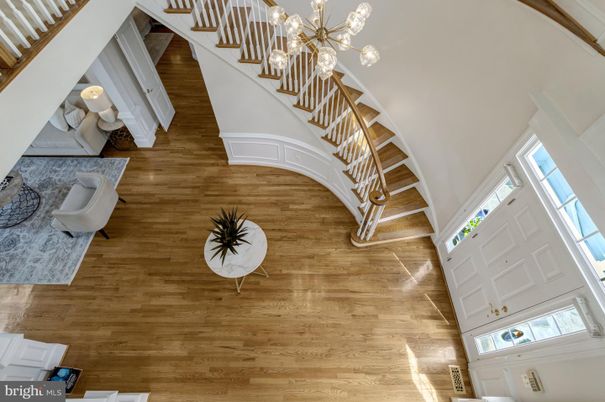 Interior, Pendant Lights, Wood Texture Flooring