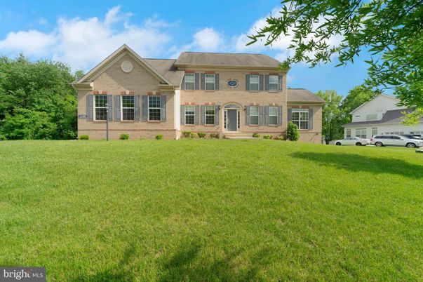 Backyard, Exterior, Facade, Brick Facade, Georgian