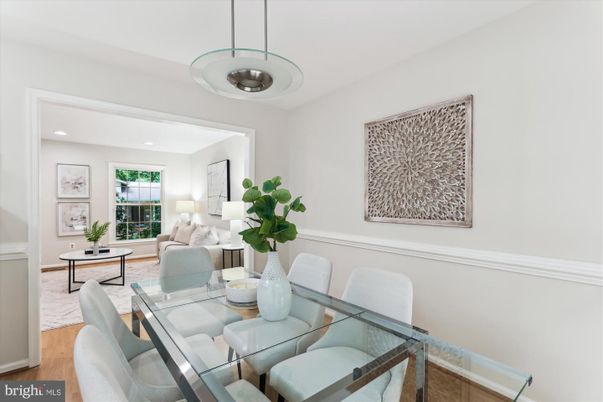 Dining room, Interior, Living room, Pendant Lights, Recessed Lighting, Wood Texture Flooring