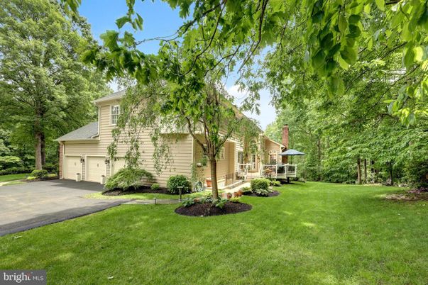 Attached, Backyard, Exterior, Facade, Cape Cod