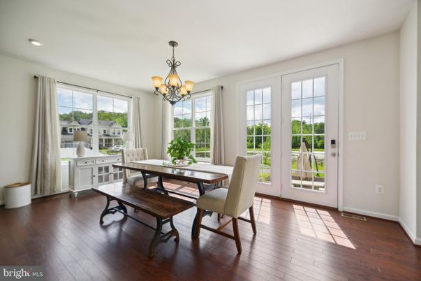 Chandelier, Dining room, Interior, Recessed Lighting, Wood Texture Flooring
