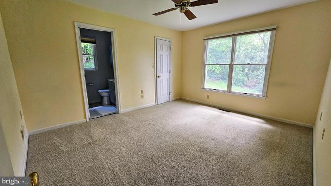 Bathroom, Empty room, Interior