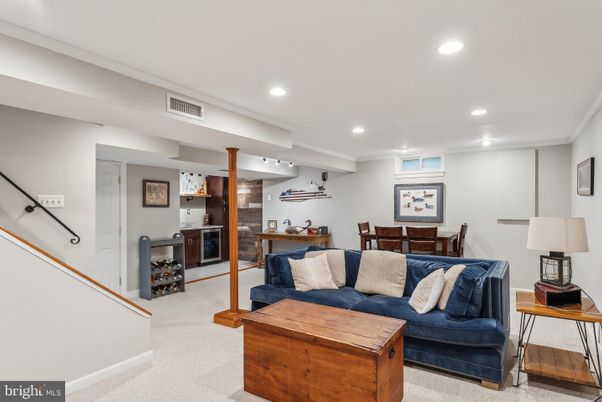 Dining room, Interior, Living room, Recessed Lighting