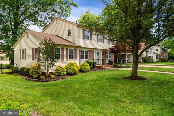 Exterior, Facade, Brick Facade, Farmhouse