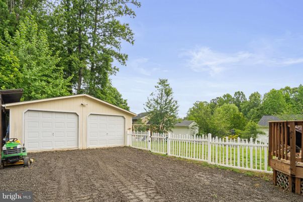 Backyard, Detached Garage, Exterior